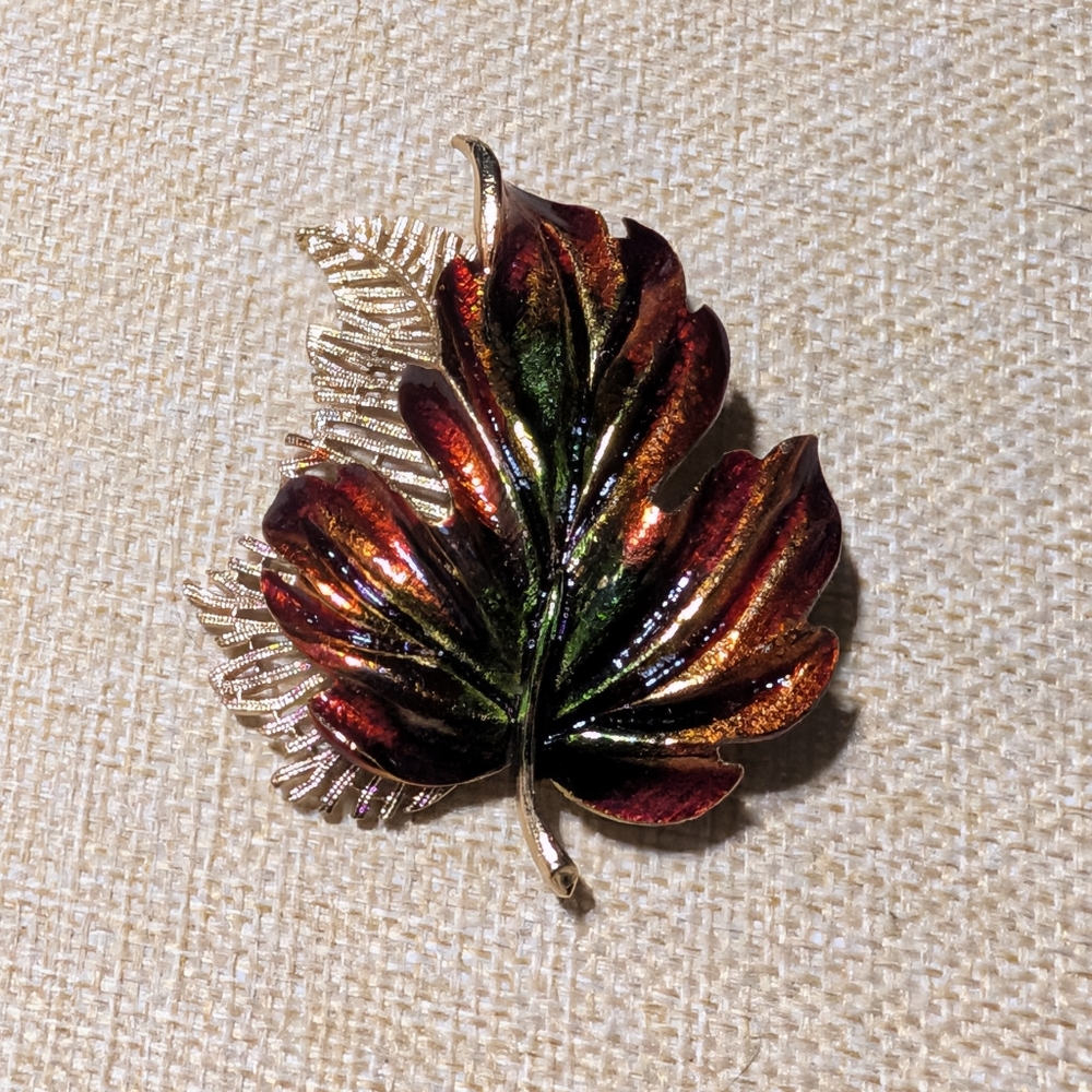 Vintage Gold Tone Metallic Enamel Autumn Leaf Filigree Fern Brooch Pin | Naturec